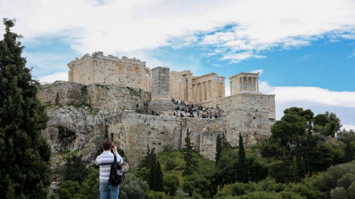 Eurostat-Ελλάδα:Οι νέοι καθυστερούν να φυγουν από το γονεϊκό τους σπίτι