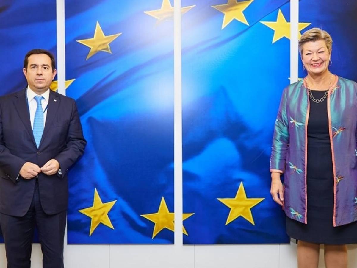 Μηταράκης: Το νέο σύμφωνο να λειτουργεί περιοριστικά για τις ροές