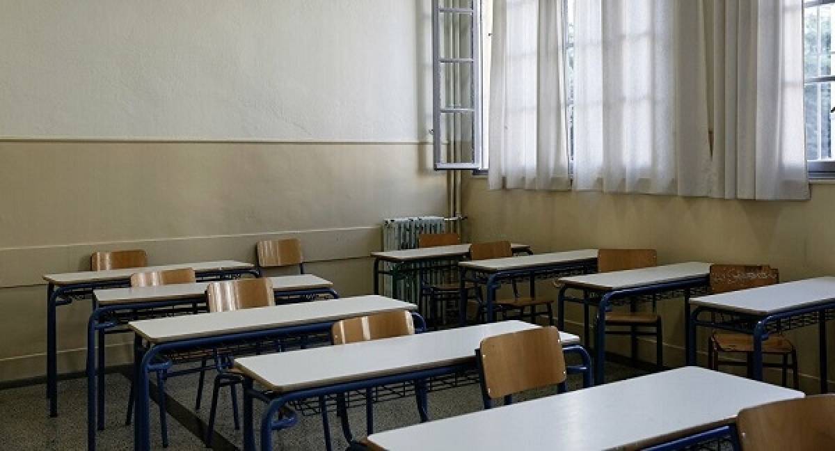 Ενεργειακή αναβάθμιση σχολικών κτιρίων σε Βάρη, Βούλα και Βουλιαγμένη