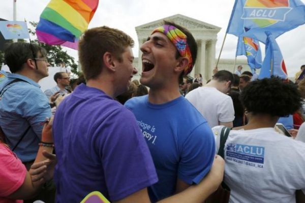 ΗΠΑ: Νόμιμος ο γάμος ομοφυλοφίλων σε όλες τις πολιτείες