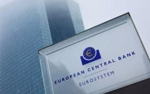 ΕΚΤ: Αμετάβλητα για τέταρτη διαδοχική φορά τα επιτόκια-Εκτιμήσεις για ανάπτυξη, πληθωρισμό