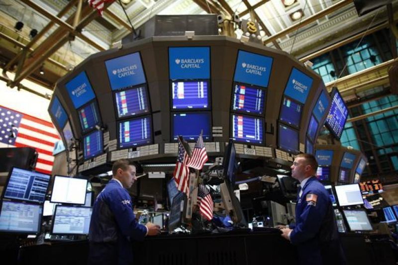 Wall Street: Ράλι με ώθηση από Κίνα και facebook