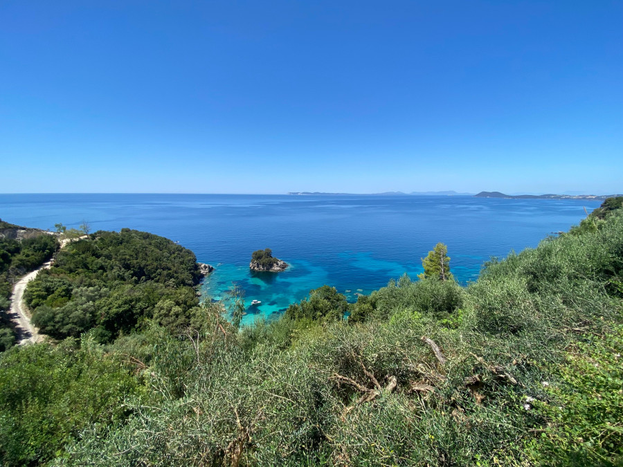 Τουρισμός: Η Αθήνα απογειώνεται, η Ήπειρος ανεβαίνει – Ποιοι κερδίζουν και ποιοι μένουν πίσω