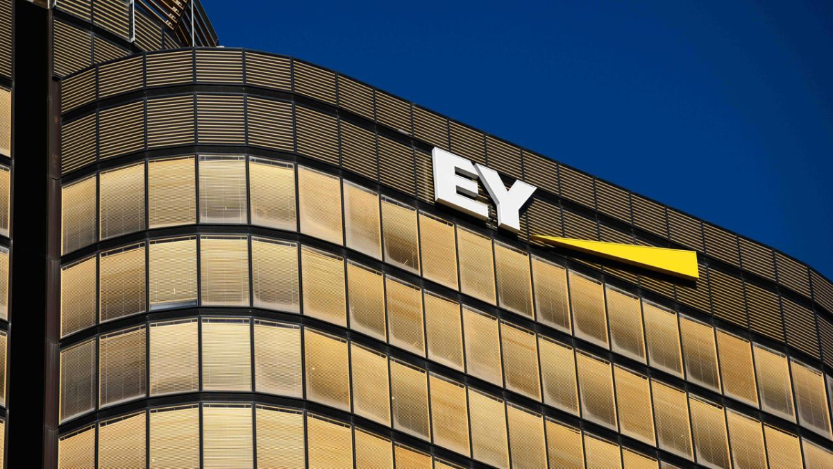 EY: Οι ευρωπαίοι millennials ρισκάρουν περισσότερο στις επενδύσεις τους