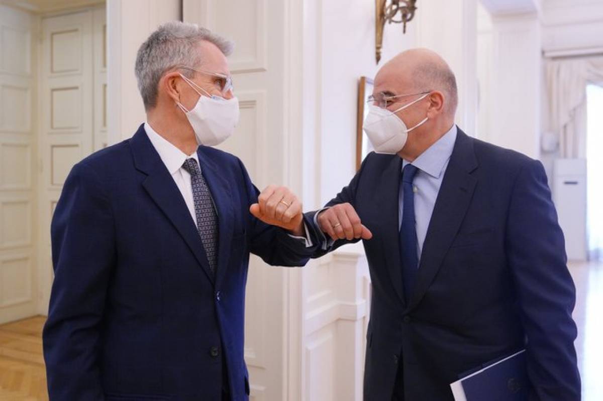 Συνάντηση Δένδια-Πάιατ: Οι ΗΠΑ υποστηρίζουν τον σταθεροποιητικό ρόλο της Ελλάδας