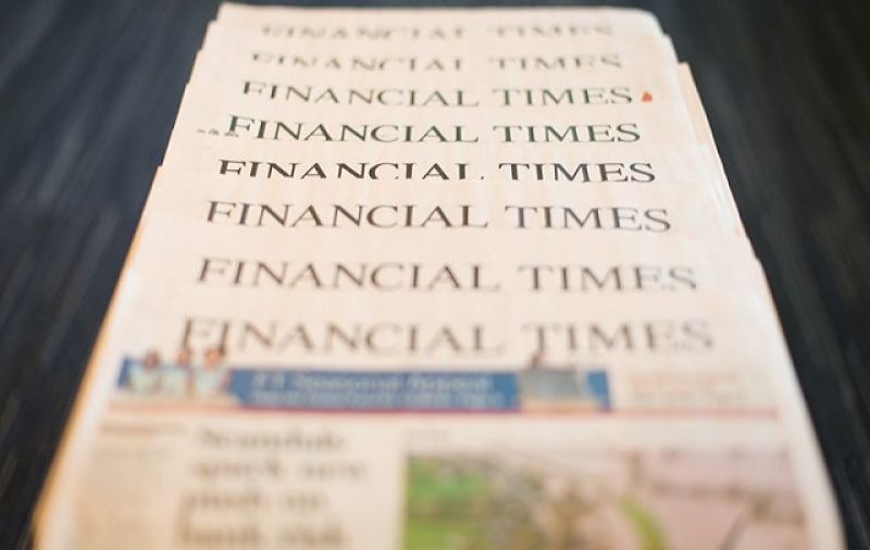 FT: Η Ελλάδα προσφέρει ευκαιρίες σε επενδυτές που ρισκάρουν