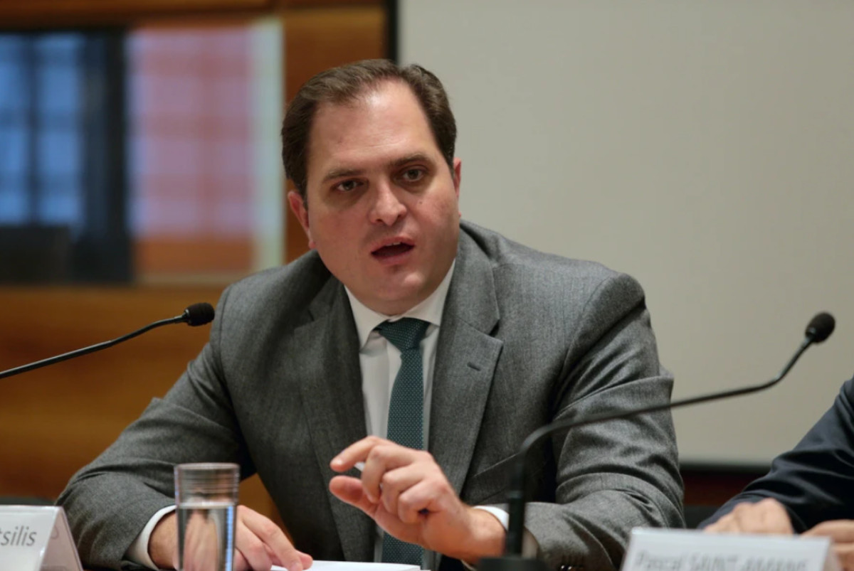 Σύσκεψη Πιτσιλή με εκπροσώπους εταιρειών κατασκευής ταμειακών μηχανών και POS