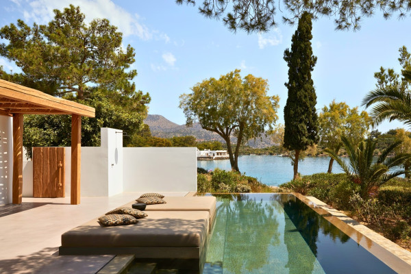 Bluegr Hotels & Resorts: Μια ιστορία φιλοξενίας, τέχνης και επενδύσεων με βλέμμα στο μέλλον
