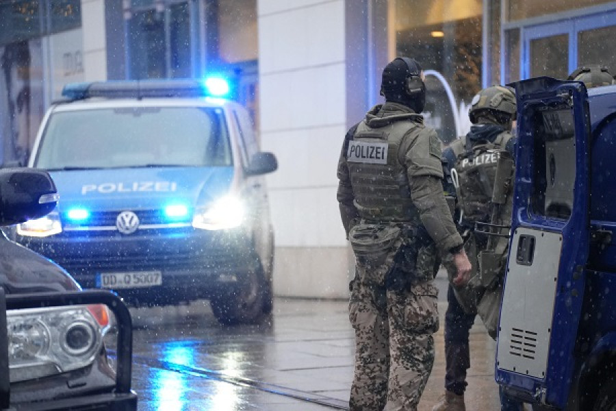 Ομηρία με νεκρή στη Δρέσδη-Ένοπλος άνοιξε πυρ σε ραδιοφωνικό σταθμό