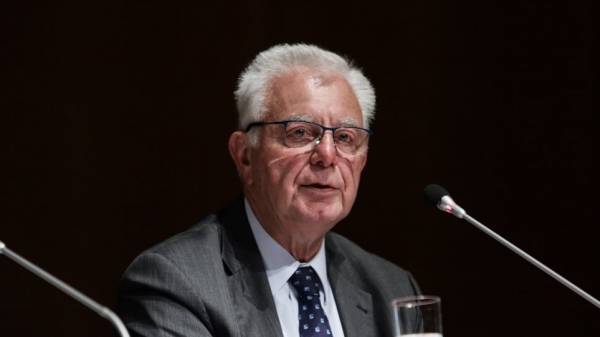 Πικραμμένος: Η κυβέρνηση εργάζεται σκληρά για να αναστραφεί το κλίμα