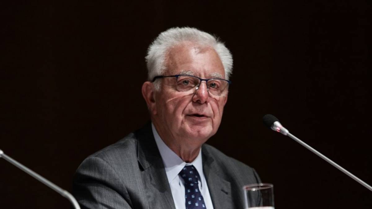 Πικραμμένος: Η κυβέρνηση εργάζεται σκληρά για να αναστραφεί το κλίμα