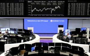 Στο «κόκκινο» τα ευρωπαϊκά χρηματιστήρια ελέω πληθωρισμού και crypto