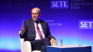 Χατζηδάκης: Στηρίζουμε τον τουρισμό με στρατηγικές επενδύσεις αξίας €1 δισ.