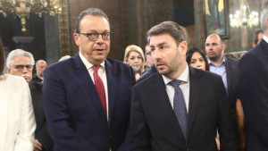 Ενημέρωση των πολιτικών αρχηγών για τη Μέση Ανατολή ζητούν Ανδρουλάκης και Φάμελλος