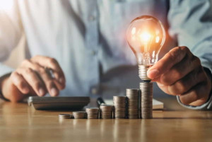 Ρεύμα: Αυξημένα κατά 28% τα τιμολόγια Ιανουαρίου- Τιμές ανά πάροχο