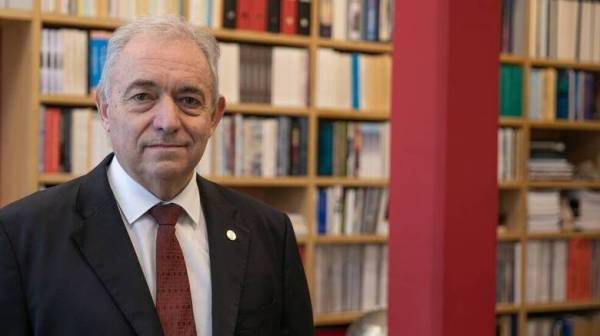 Λέκκας: Ανοιχτό το ενδεχόμενο ενός mega-tsunami στην Tonga