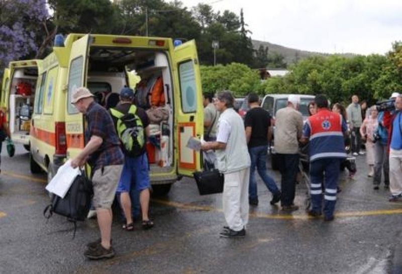 Στην εντατική η τουρίστρια που έπαθε ανακοπή από τον κεραυνό
