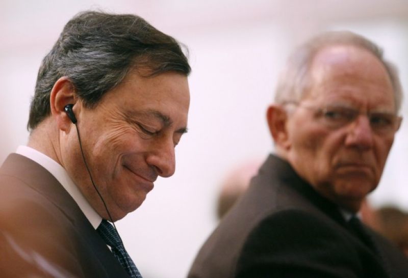 Σόιμπλε εναντίον Ντράγκι: "Η επεκτατική πολιτική είναι αιτία προβλημάτων, όχι λύση"