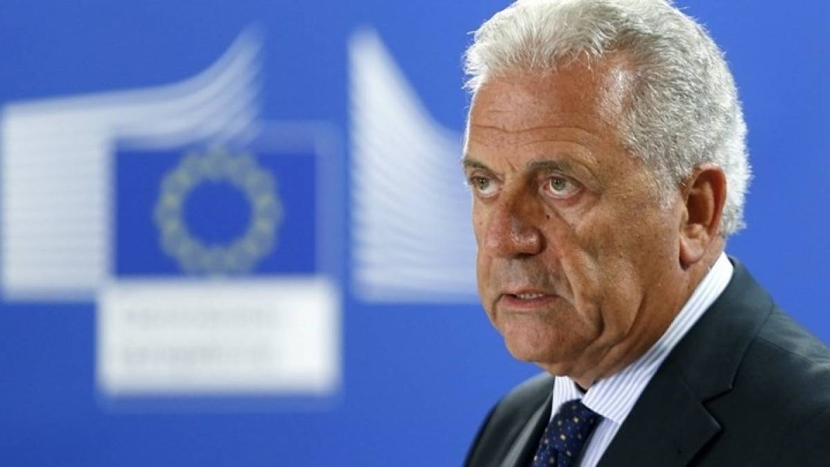 Αβραμόπουλος: Πρόταση για ευρωπαϊκό αστυνομικό σώμα φύλαξης συνόρων