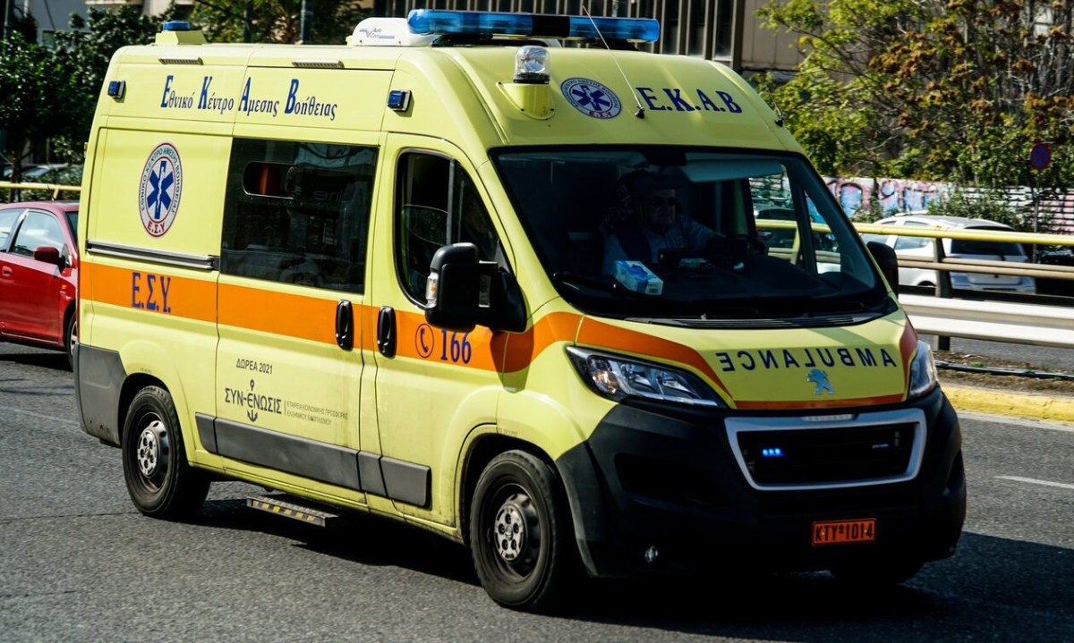 Καρδίτσα: 16χρονος έπεσε από τον τέταρτο όροφο του σπιτιού του