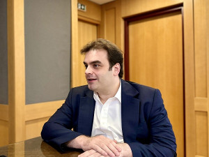 Πιερρακάκης: «Βλέπει» 1 δισ. ψηφιακές συναλλαγές με το Δημόσιο φέτος