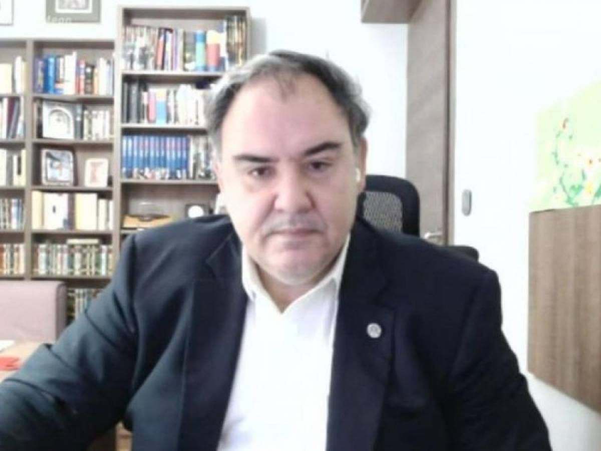 Σαρηγιάννης: Τέλος Γενάρη η κορύφωση του πανδημικού κύματος- Μετά αποκλιμάκωση