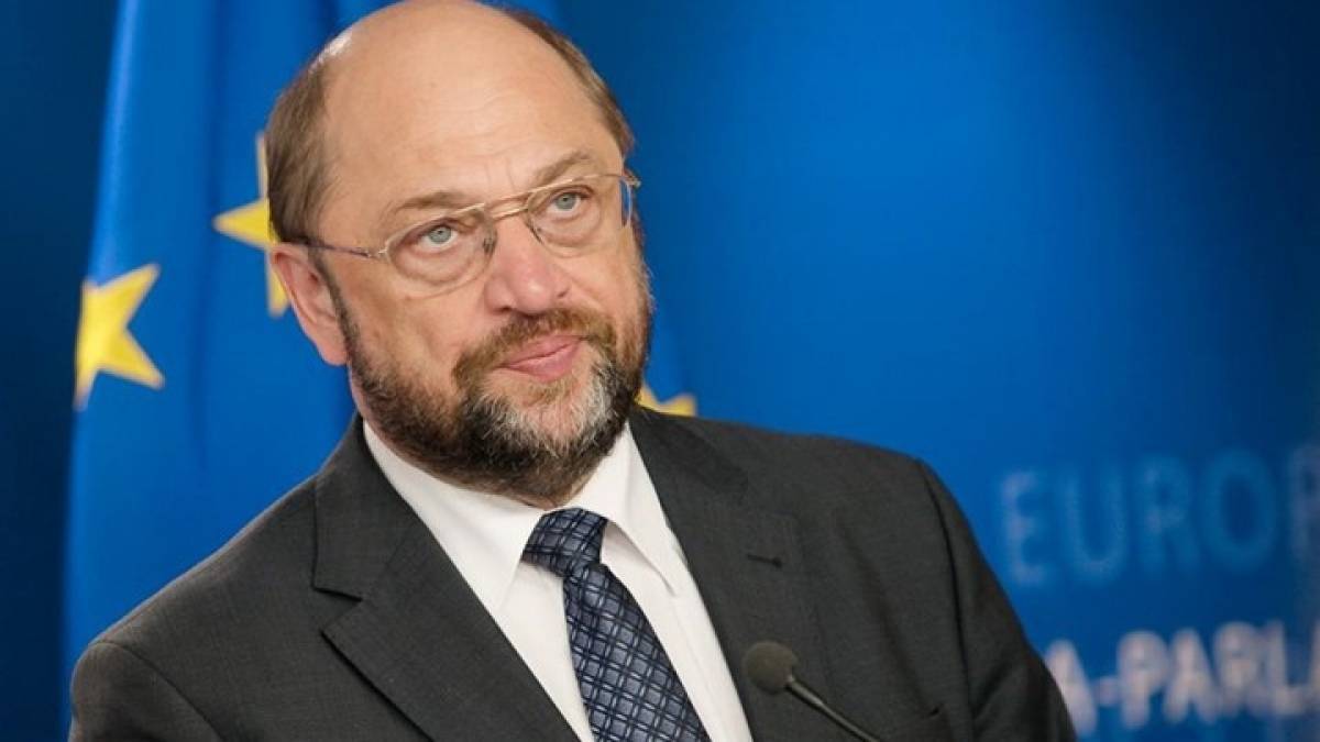 Σουλτς: Άδικα τα προγράμματα βοήθειας προς την Ελλάδα