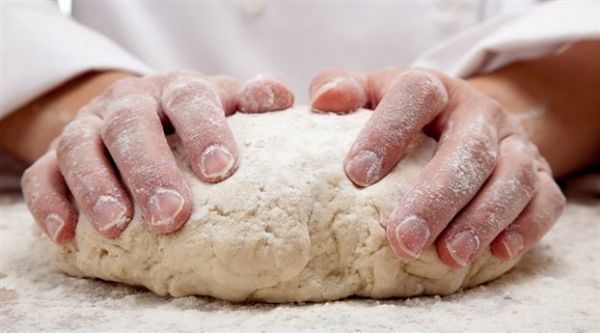 ΑΒ Βασιλόπουλος: Φρέσκο ψωμί από φούρνους στα σούπερ μάρκετ
