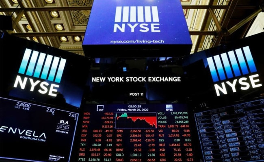 Οριακές μεταβολές στη Wall Street- Εκτοξεύθηκαν οι αποδόσεις των ομολόγων