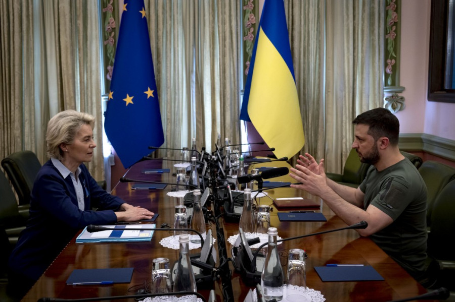 FT: Ο Ζελένσκι καλεσμένος στη Σύνοδο Κορυφής της ΕΕ