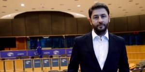 Ανδρουλάκης: Να εμβολιαστούν άτομα με υποκείμενα νοσήματα