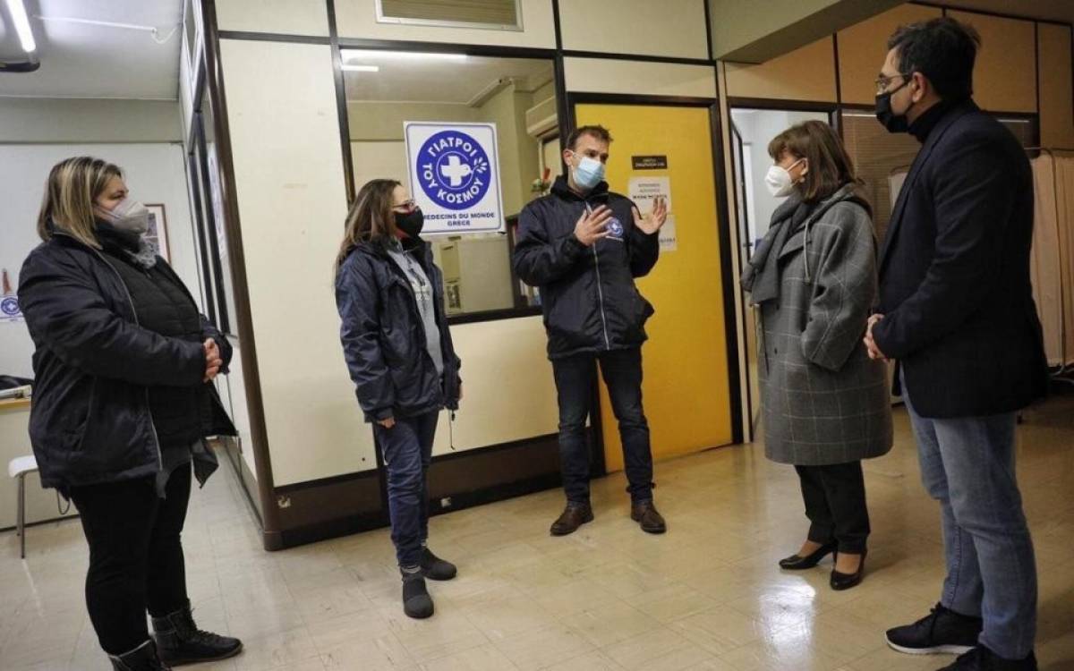 Το Υπνωτήριο Αστέγων επισκέφθηκε η Πρόεδρος της Δημοκρατίας