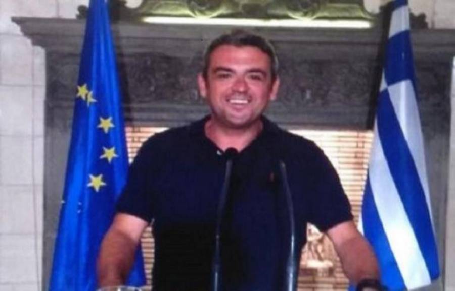 Πρώτο Θέμα: Αδικαιολόγητα χρηματικά ποσά βρέθηκαν στους λογαριασμούς Πετσίτη