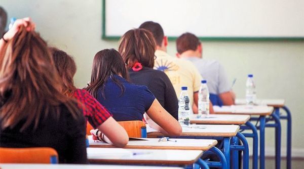 Ας κρατήσουν...οι αλλαγές- Νέα ρύθμιση μειώνει κι άλλο τους ανεξεταστέους της Α' Λυκείου