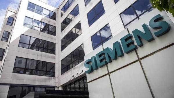 Εκτός φυλακής με όρους ο πρώην γενικός διευθυντής της Siemens