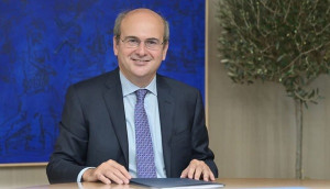 Χατζηδάκης: Εφαρμόζουμε κοινωνική πολιτική με αποτέλεσμα για τους ανέργους