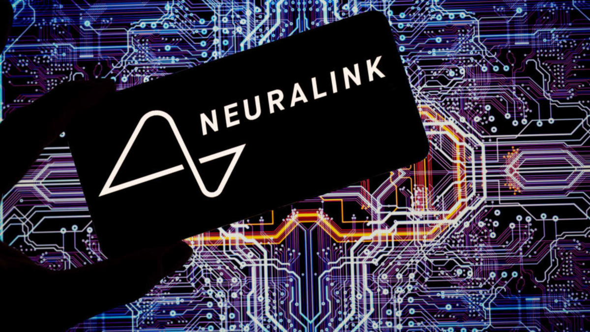 Neuralink: Παρατηρήθηκε δυσλειτουργία σε εμφύτευμα εγκεφάλου που τοποθετήθηκε σε ασθενή
