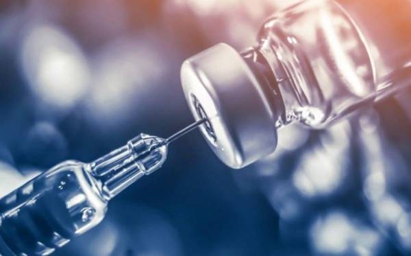 Τι γνωρίζουμε έως τώρα για το εμβόλιο της Οξφόρδης