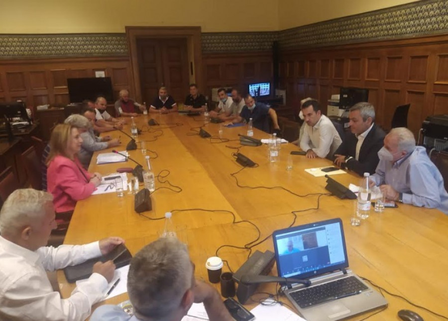 Συνάντηση ΚΟ του ΣΥΡΙΖΑ με το Σωματείο Εργαζομένων Ναυπηγείων Ελευσίνας