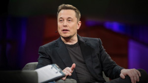 Έλον Μασκ: Περικοπή 10% στο προσωπικό της Tesla- Παύση προσλήψεων