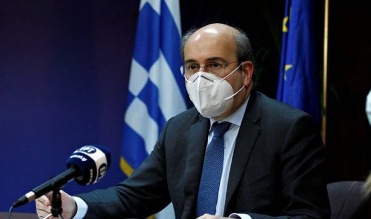 Χατζηδάκης: Νέος στόχος το 70% στην τηλεργασία