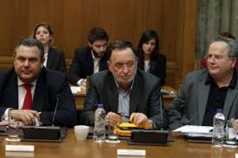 Στην Κίνα ο Λαφαζάνης, στη Ρωσία ο Κοτζιάς