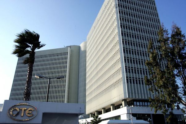 Τα δάνεια τρώνε την κερδοφορία του ΟΤΕ