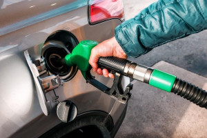 Σενάρια επαναφοράς «Pass» αν παραταθεί η κρίση στη Μέση Ανατολή