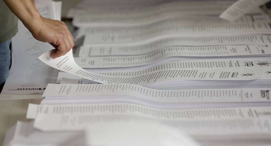 Δημοσκόπηση: Προβάδισμα 17 μονάδων για ΝΔ- «Όχι» στις πρόωρες εκλογές