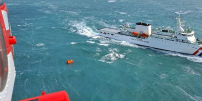 Δώδεκα ναυτικοί αγνοούνται μετά από βύθιση πλοίου στην Ταϊβάν