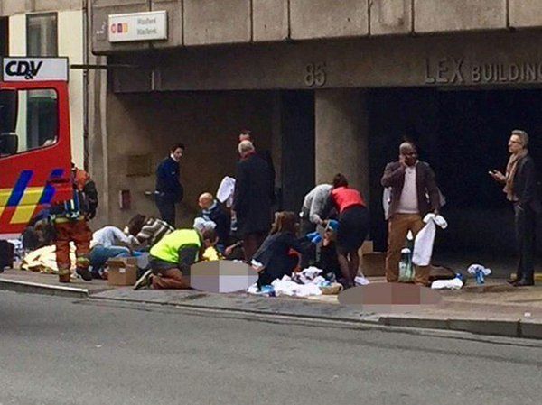 Εκρήξεις Βρυξέλλες: Δέκα νεκροί στο Μετρό