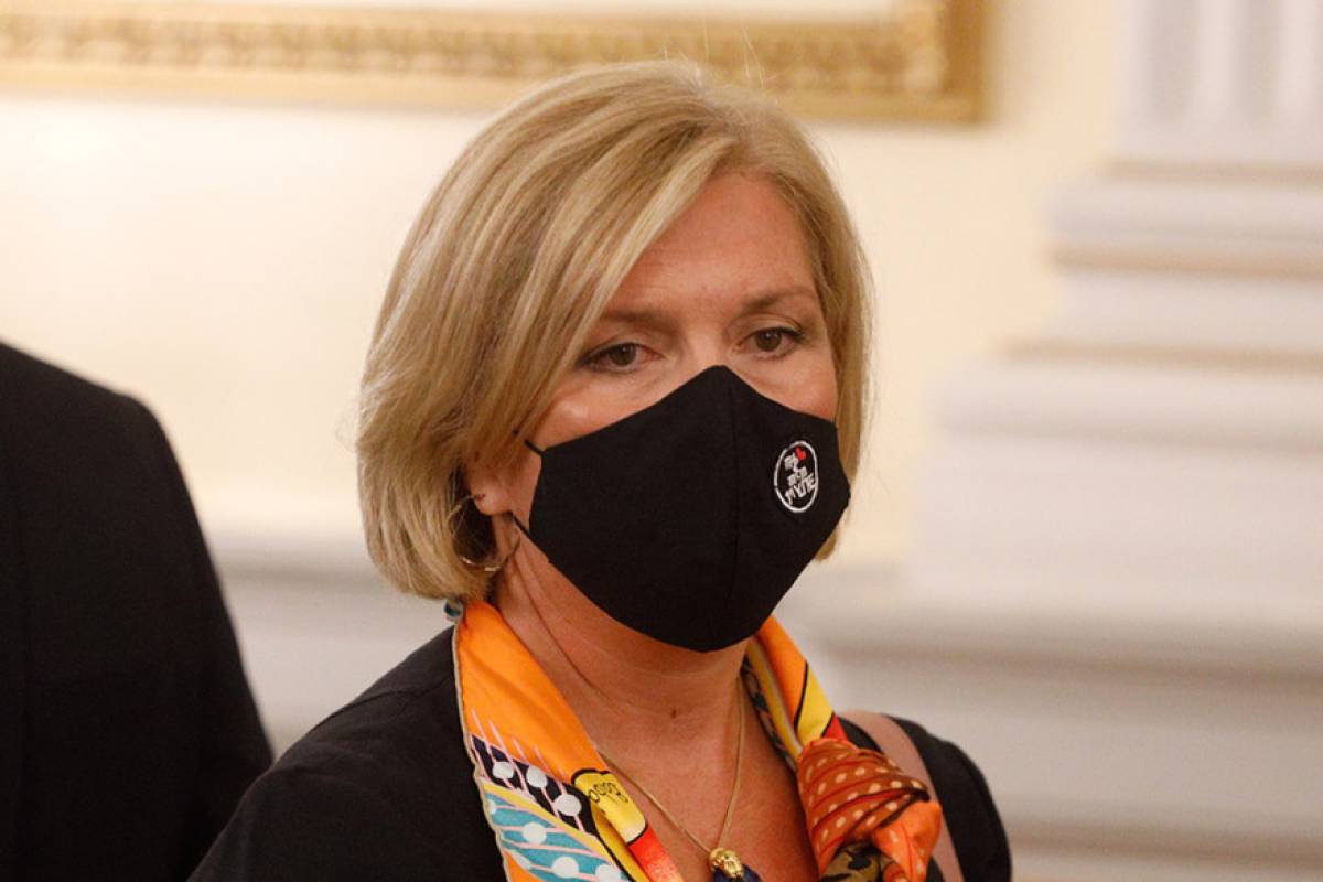 Γκάγκα: Πιθανό να ζητηθούν περισσότερα τεστ από τους ανεμβολίαστους