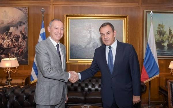 Συνάντηση Παναγιωτόπουλου με τον Ρώσο πρέσβη για την αμυντική συνεργασία