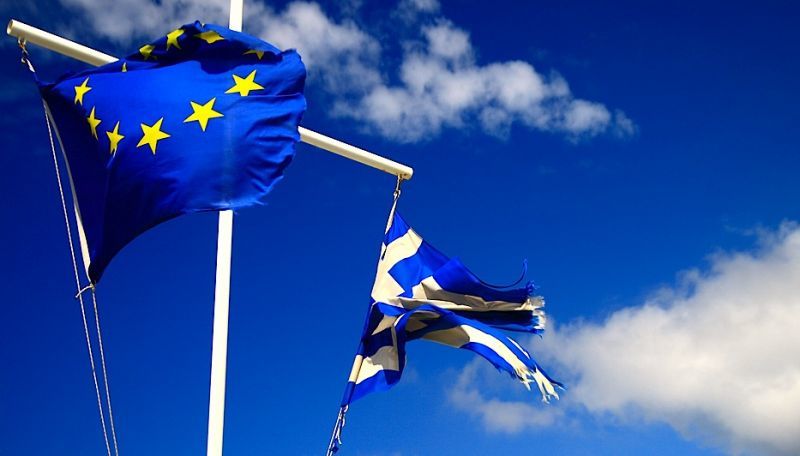 Bloomberg: Γιατί η Γερμανία χρειάζεται την Ελλάδα στο ευρώ